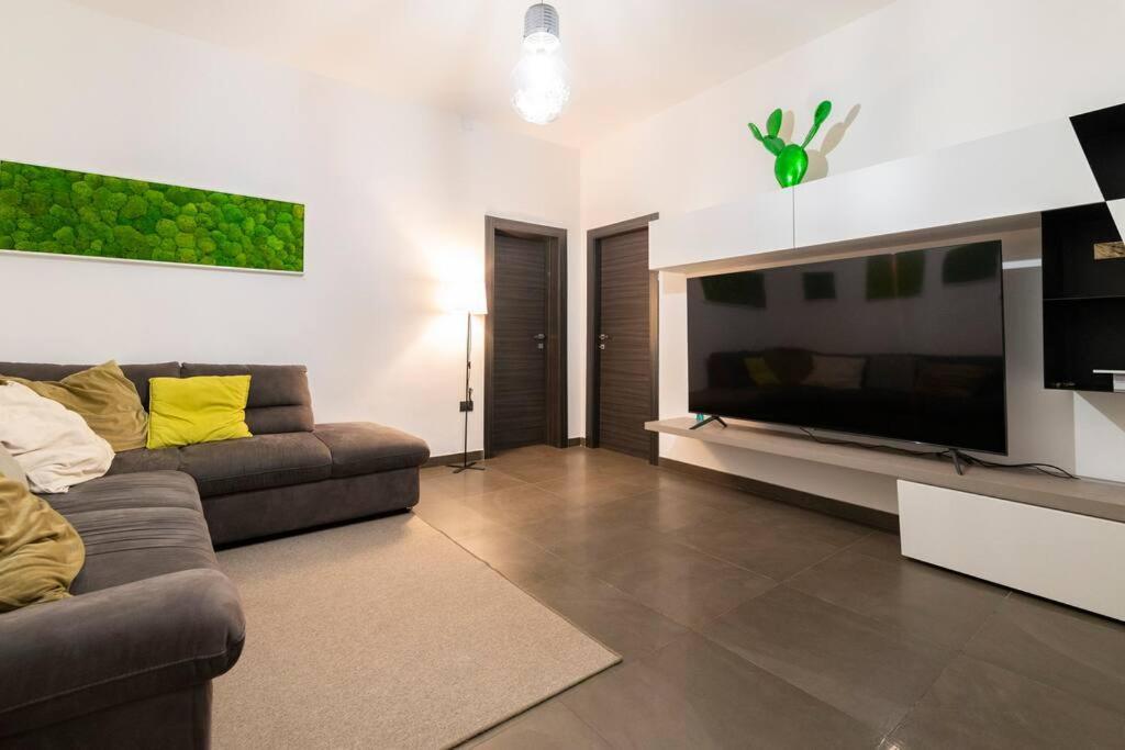 Casa Di Nonna Franca Apartment Бриндизи Екстериор снимка